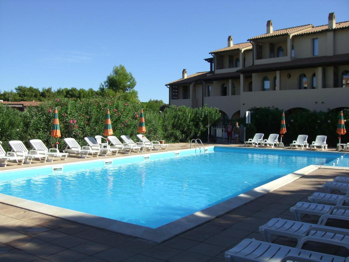 Residenza Dei Cavalleggeri ซานวินเชนโซ ภายนอก รูปภาพ