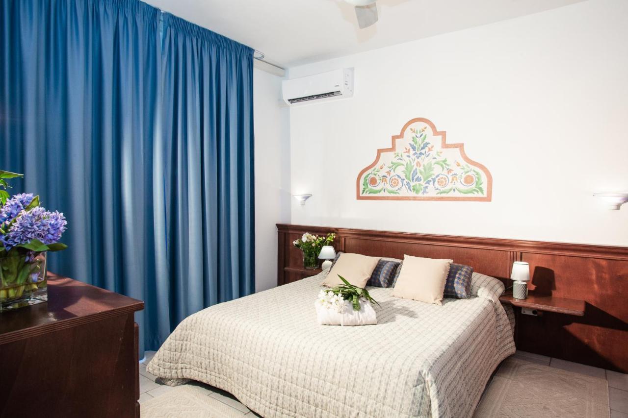 Residenza Dei Cavalleggeri ซานวินเชนโซ ภายนอก รูปภาพ